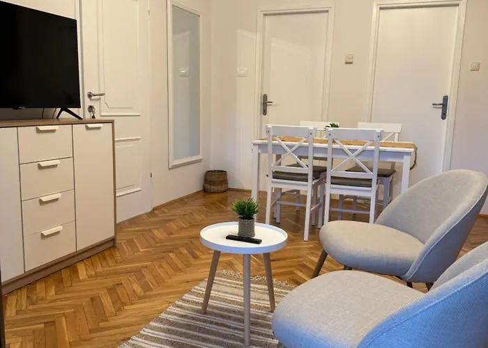 Daire Bruna 3 Poreč